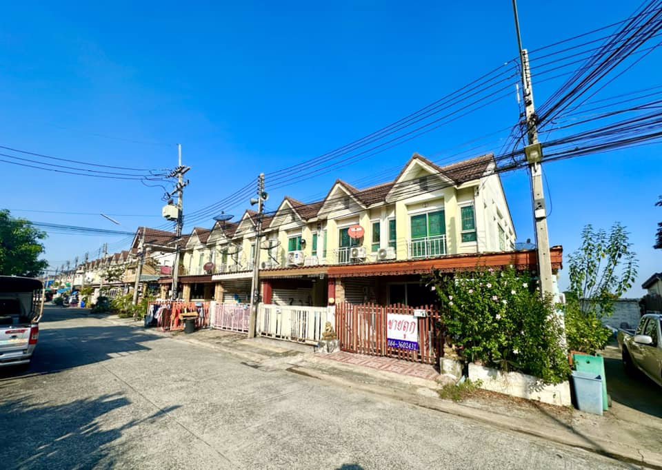 ขายด่วน-หมู่บ้านกลอรี่เฮ้าส์-เฟส2-พหลโยธิน-นวนคร-หลังวัดคุณหญิงส้มจีน-