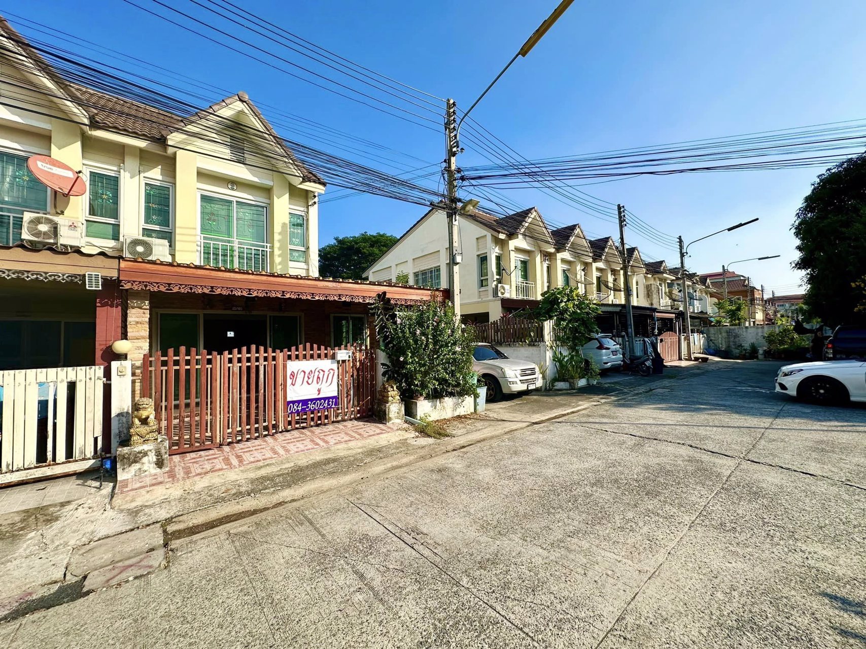 ขายด่วน-หมู่บ้านกลอรี่เฮ้าส์-เฟส2-พหลโยธิน-นวนคร-หลังวัดคุณหญิงส้มจีน-