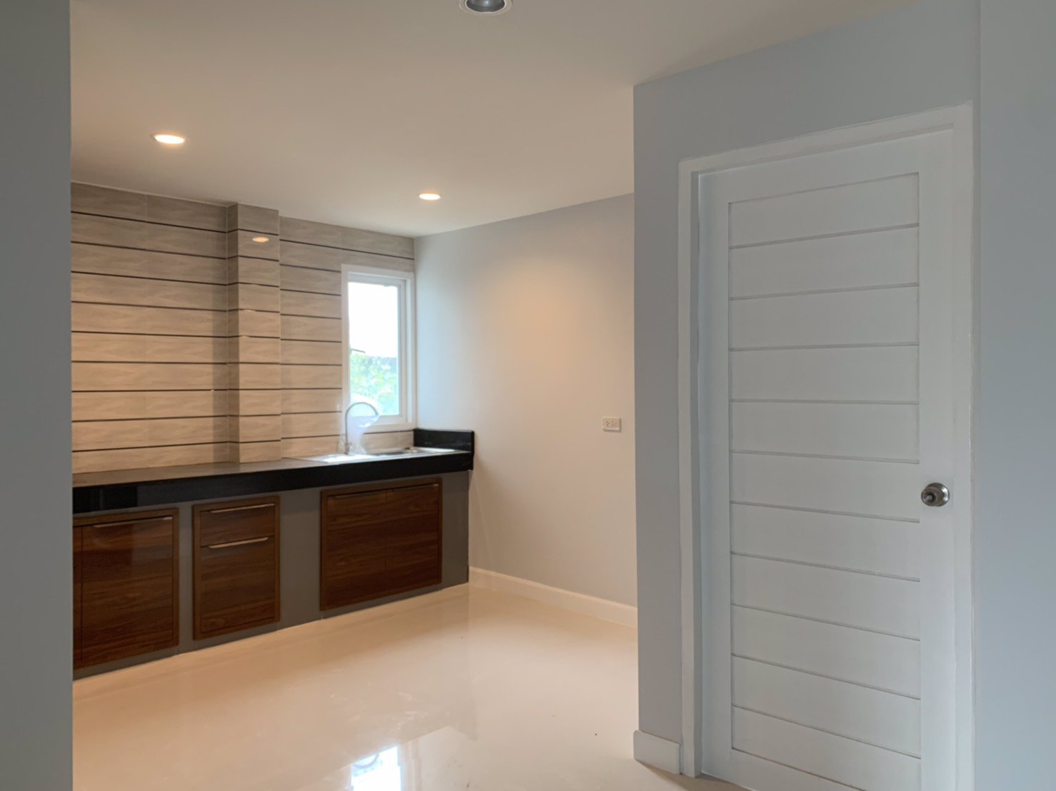 บ้านเดี่ยว-สร้างใหม่-ให้เช่าที่ดินวิวเขา