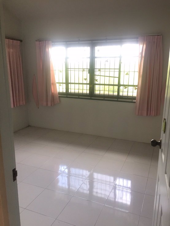 ขายบ้านเดี่ยวชั้นเดียว-50ตรวหมู่บ้านแมกไม้แหลมฉบัง2-ทุ่งกราด-บางละมุง-ชลบุรี-เจ้าของขายเองต่อรองได้