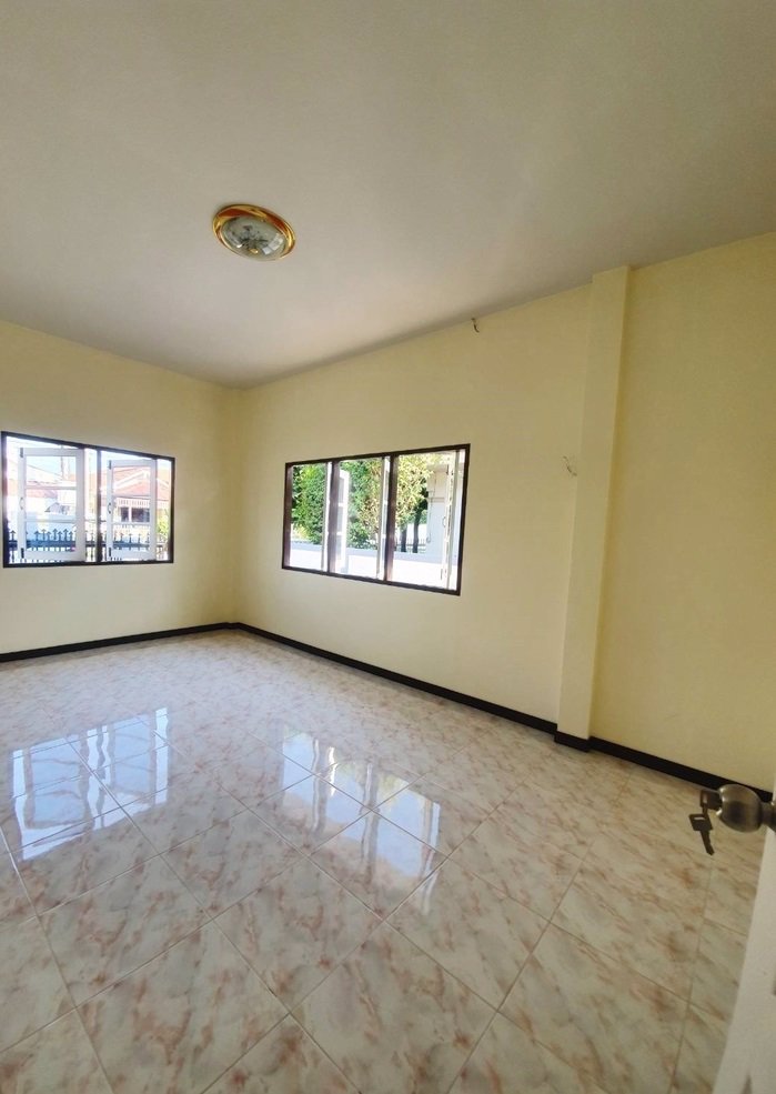 ขายบ้านแฝด-มรักไทย-บางปะอิน-หลัง-big-c-อยุธยา-36-ตรว-ถนนหลัก-สวย-สภาพดี-พร้อมอยู่