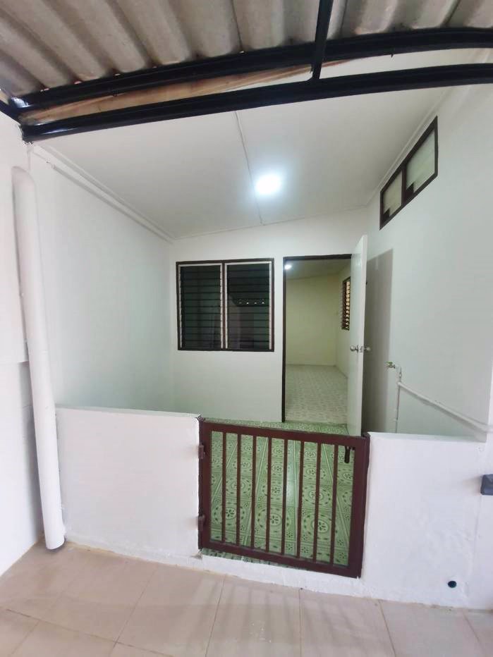 ขายบ้านแฝด-มรักไทย-บางปะอิน-หลัง-big-c-อยุธยา-36-ตรว-ถนนหลัก-สวย-สภาพดี-พร้อมอยู่