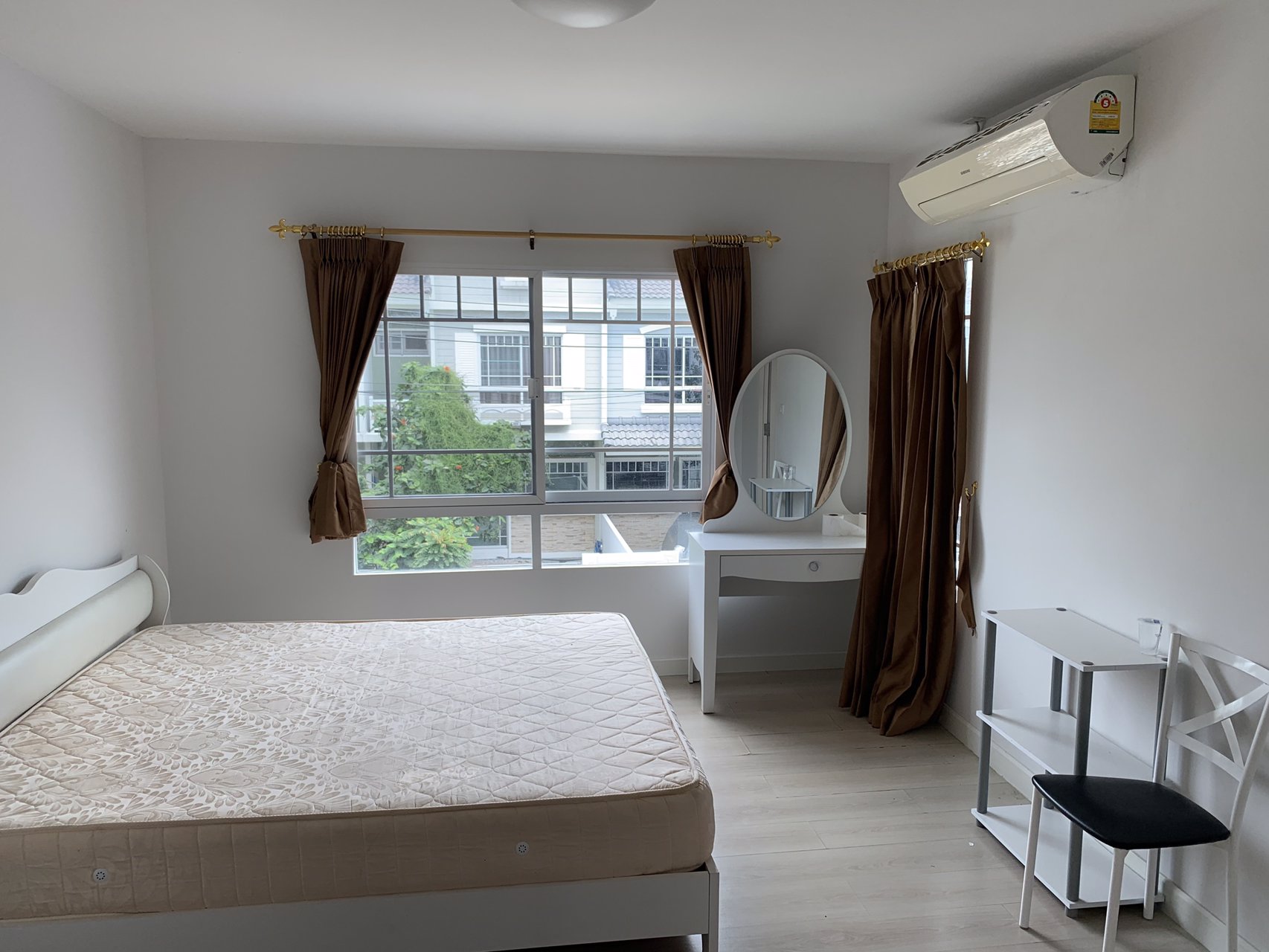 ให้เช่าบ้านใกล้มหาวิทยาลัยเอแบค-บางนา-abac-bangna