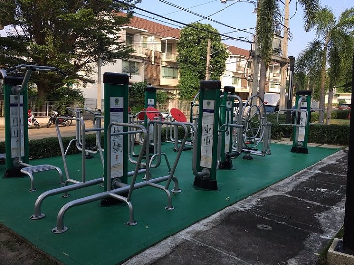 ทาวน์โฮม-3-ชั้น-ติดถนน-เทพารักษ์-โครงการ-หมู่บ้านบ้านใหม่-เทพารักษ์-วงแหวน-land-house-สไตล์