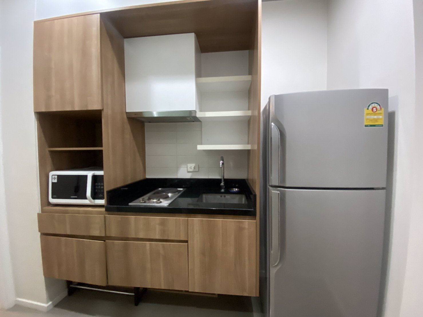 ให้เช่าคอนโด-ของ-blocs-77-สุขุมวิท-77-ซอยอ่อนนุช-ขนาด-305-ตรม