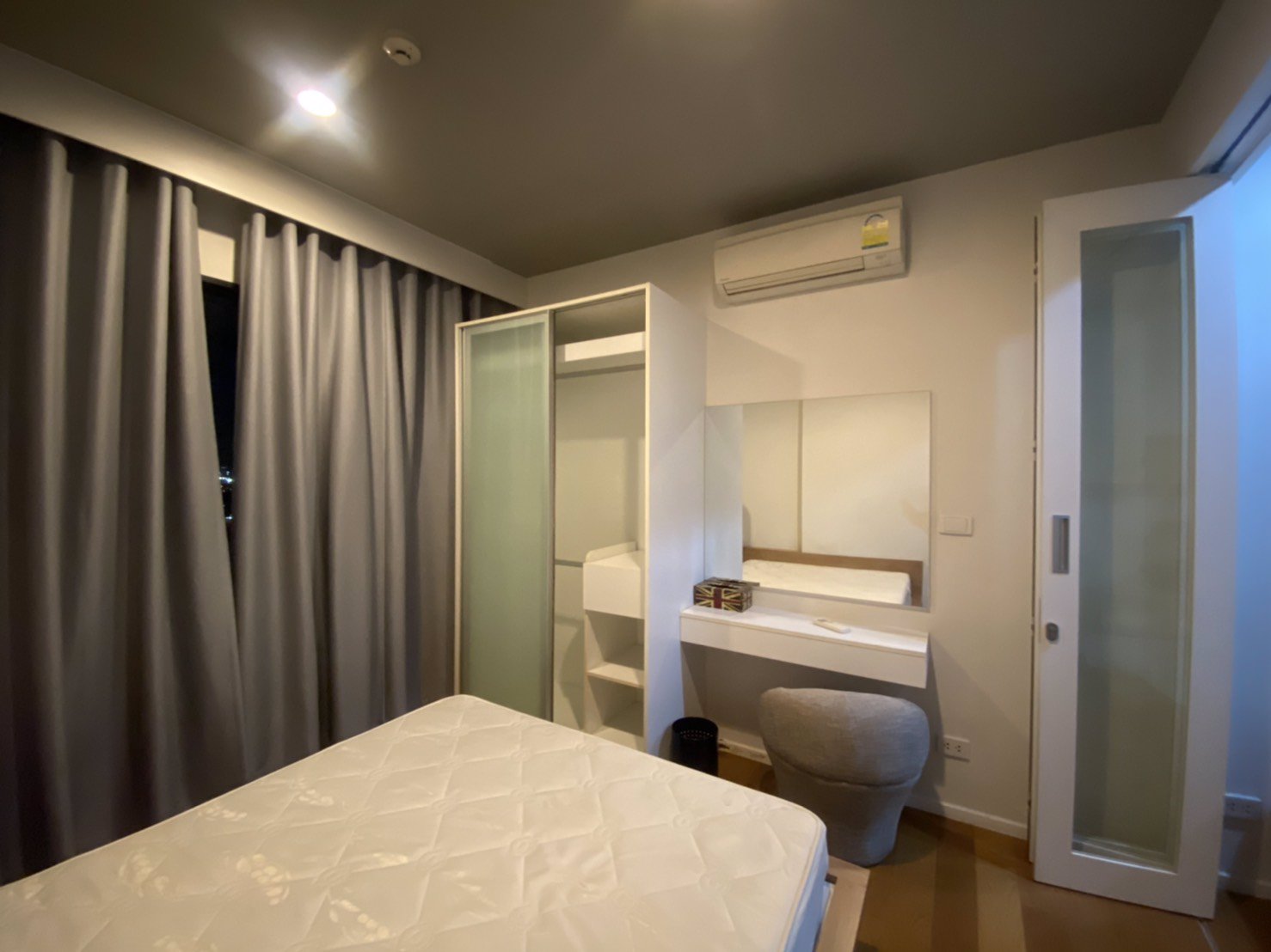 ให้เช่าคอนโด-ของ-blocs-77-สุขุมวิท-77-ซอยอ่อนนุช-ขนาด-305-ตรม