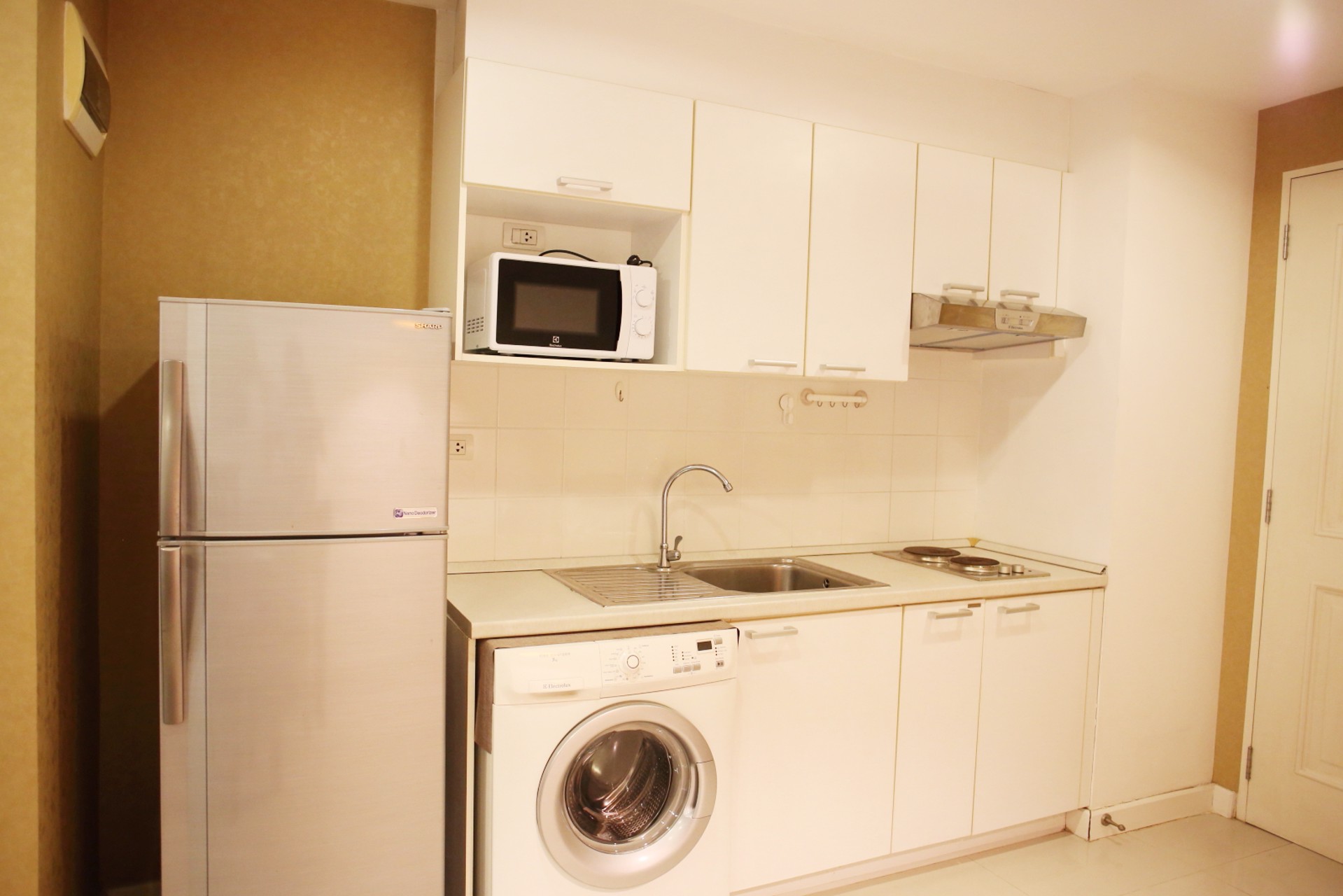 1-br-for-rent-the-clover-thonglor-residence-เดอะ-โคลเวอร์-ทองหล่อ-45sqm-fully-furnished