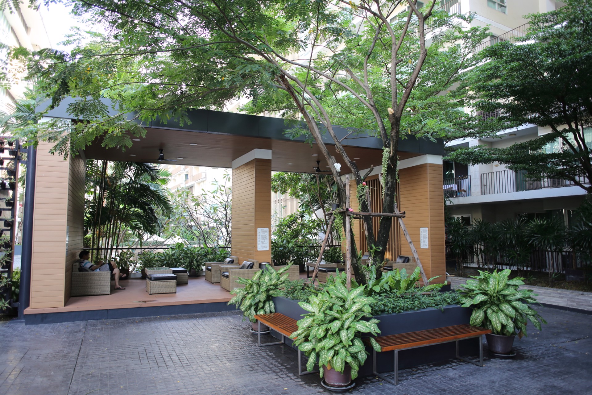 1-br-for-rent-the-clover-thonglor-residence-เดอะ-โคลเวอร์-ทองหล่อ-45sqm-fully-furnished