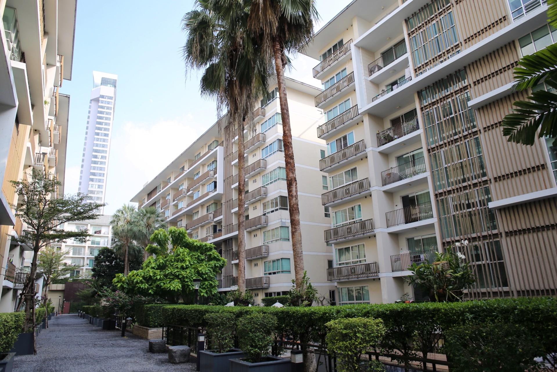 1-br-for-rent-the-clover-thonglor-residence-เดอะ-โคลเวอร์-ทองหล่อ-45sqm-fully-furnished