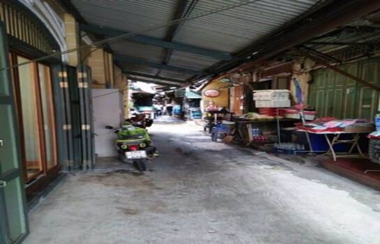 อาคารพาณิชย์-ตึกแถว-คอนกรีต-ริมแม่น้ำเจ้าพระยา-60000ต่อเดือน