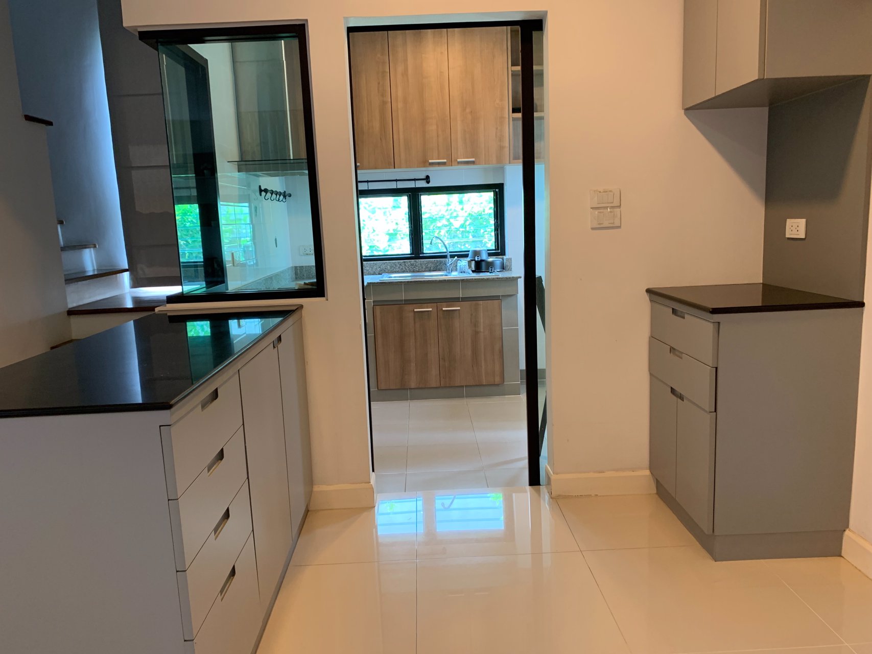 ขายบ้านเดี่ยว-หมู่บ้านมัณฑนา-เทียนทะเล-พระราม-2-tel-064-974-1695