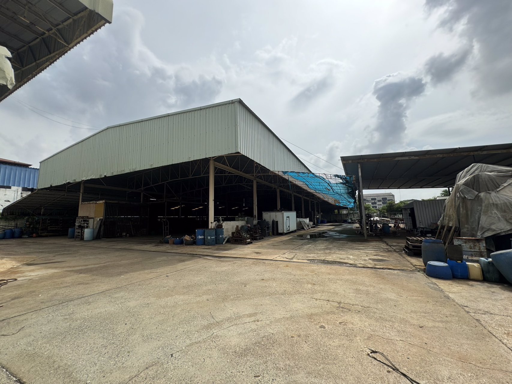 ขายที่ดินพร้อมออฟฟิศและโกดัง-ตท้ายบ้าน-อเมือง-จสมุทรปราการ-พื้นที่โซนสีม่วงลาย-