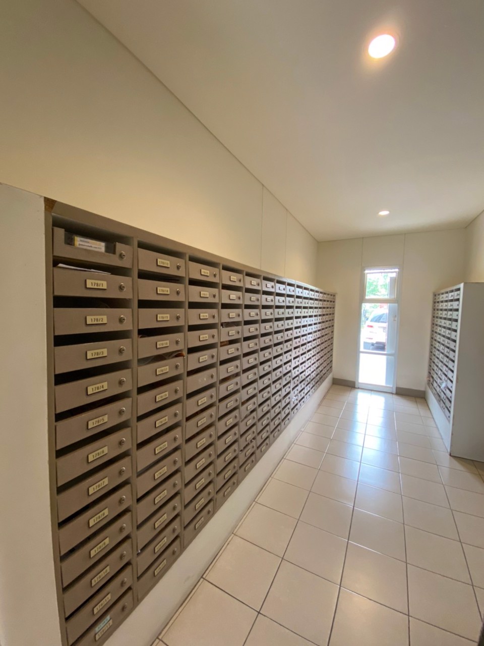 ให้เช่าคอนโดลุมพีนี-ร่มเกล้า-สุวรรณภูมิ-ตกตแต่งครบพร้อมอยู่