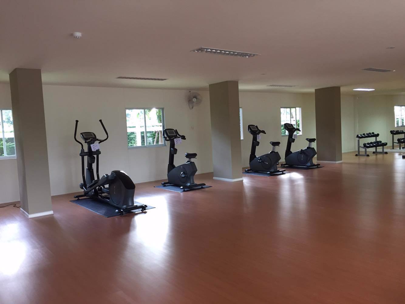 ให้เช่าคอนโดลุมพีนี-ร่มเกล้า-สุวรรณภูมิ-ใกล้แอร์พอร์ตลิ้งค์ลาดกระบังและสนามบินสุวรรณภูมิ