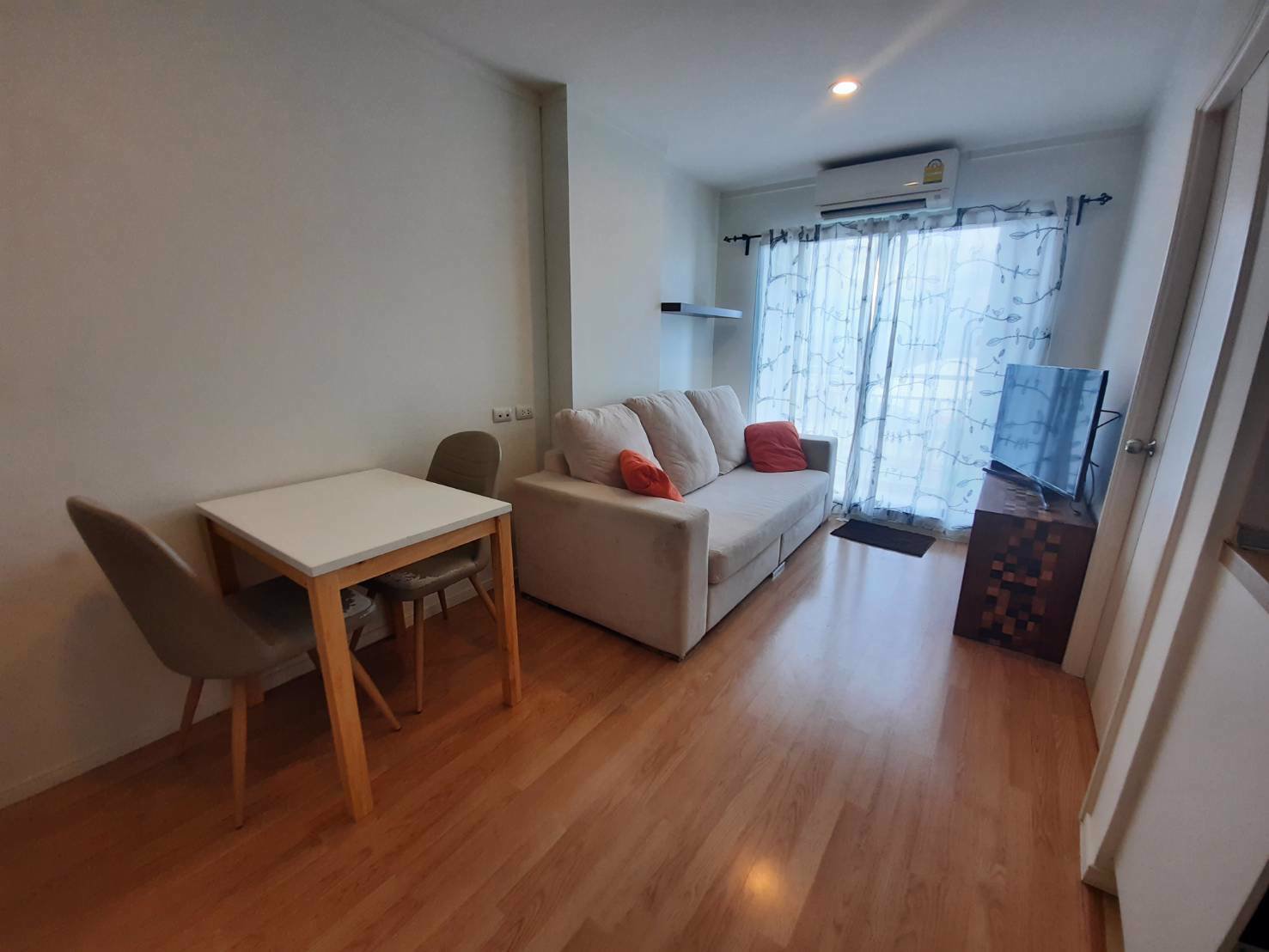 ให้เช่าคอนโด-ลุมพินีวิลล์-สุขุมวิท-77-2-ห้องสวย-แต่งครบพร้อมอยู่-ใหญ่สุด-30-ตรม-