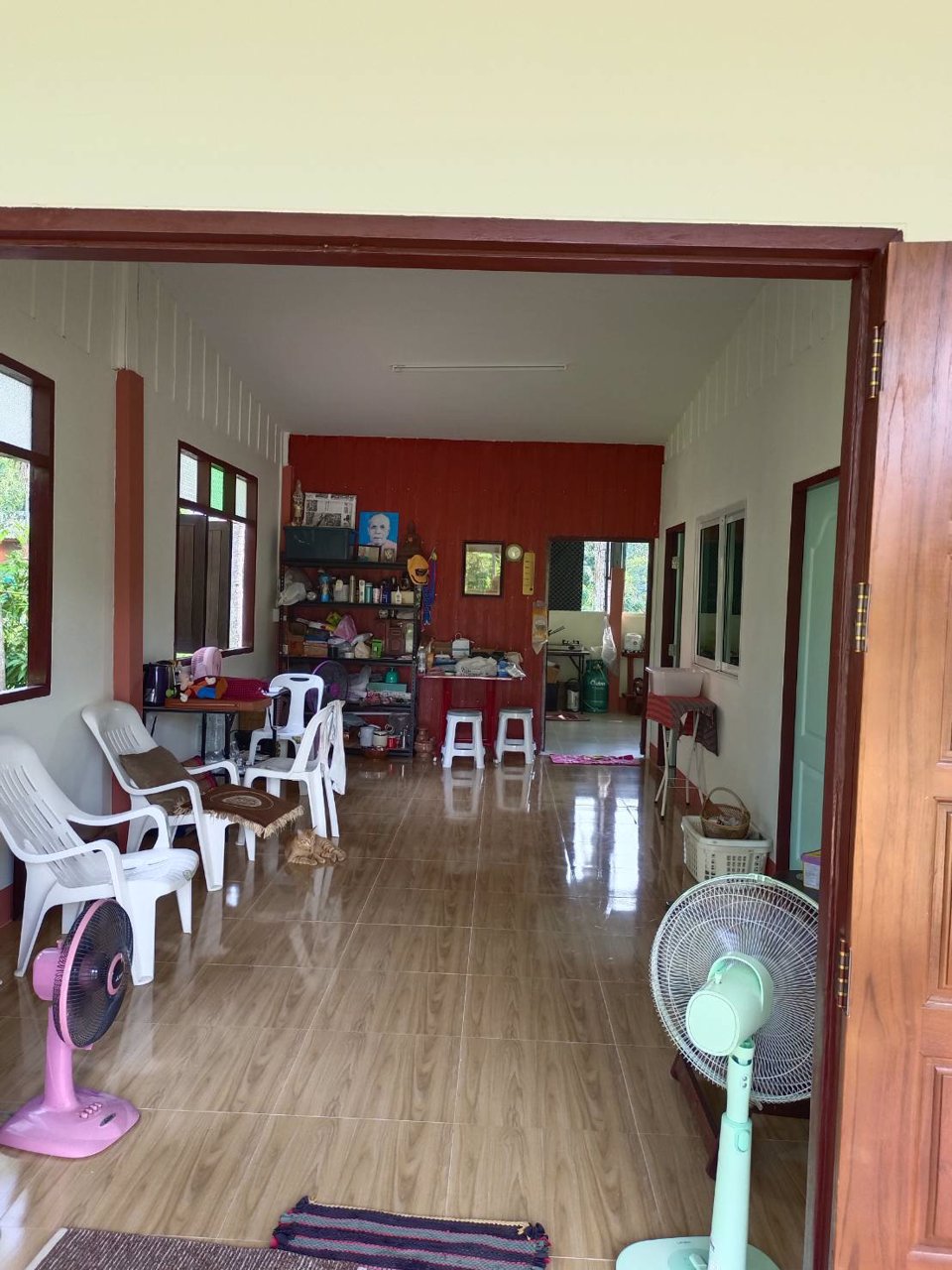 ขายบ้าน-ในเขตเทศบาล-อำเภอขลุง-จันทบุรี-ติดถนนคอนกรีต-อยู่ในชุมชนอากาศดี