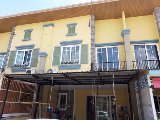 ขายทาวน์เฮ้าส์-โกลเด้นท์-ทาวน์-อ่อนนุช-พัฒนาการ-ราคาเพียง-3-300-000-ล้านบาท