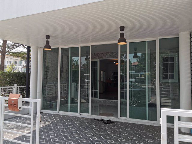 ขายด่วน-ทาวน์โฮม-3-ชั้น-golden-city-อ่อนนุช-พัฒนาการ-หลังมุม-ราคาเพียง-580-ล้านบาท