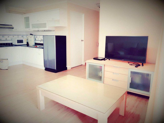 ขายด่วนห้องสวย-สภาพใหม่มาก-เดอะ-วอเตอร์ฟอร์ด-รอยัล-สูท-เสนานิคม-ราคาเพียง-27000000-บาท