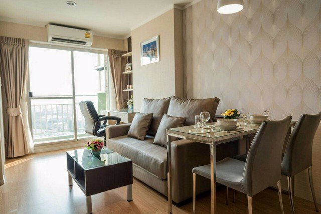 ห้เช่า-lumpini-place-srinakarin-huamark-station-เฟอร์นิเจอครบ-พร้อมเข้าอยู่-15000-บาท