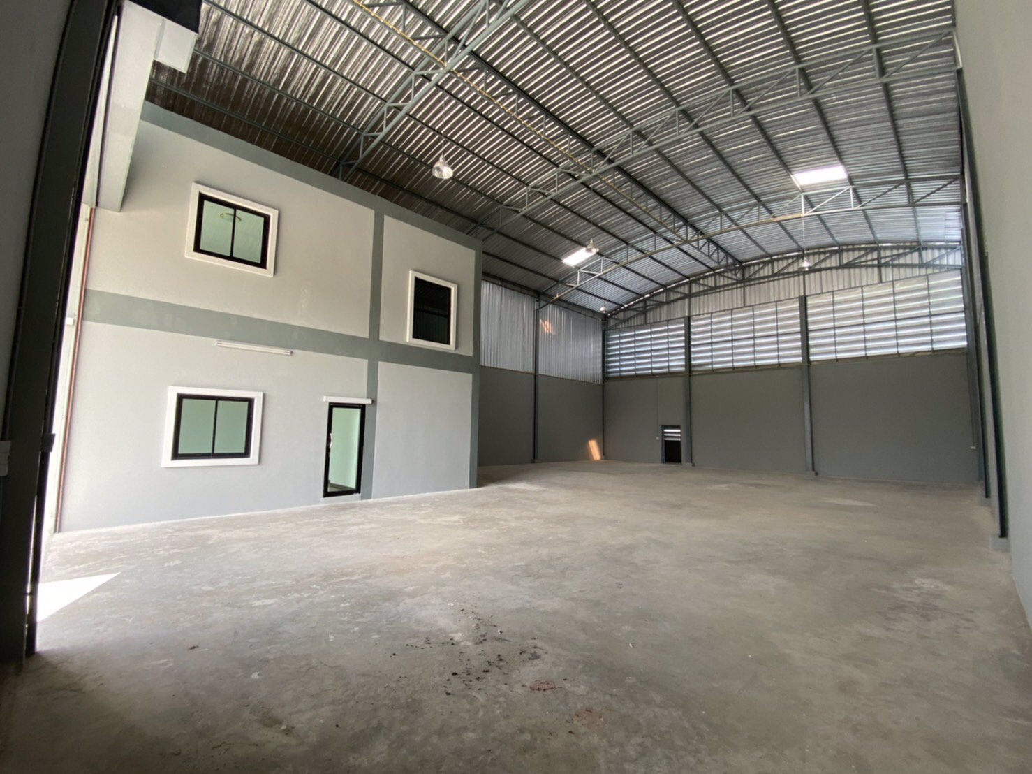 ให้เช่าโรงงาน-ออฟฟิศ-2ชั้น-พื้นที่รวม-680ตรม