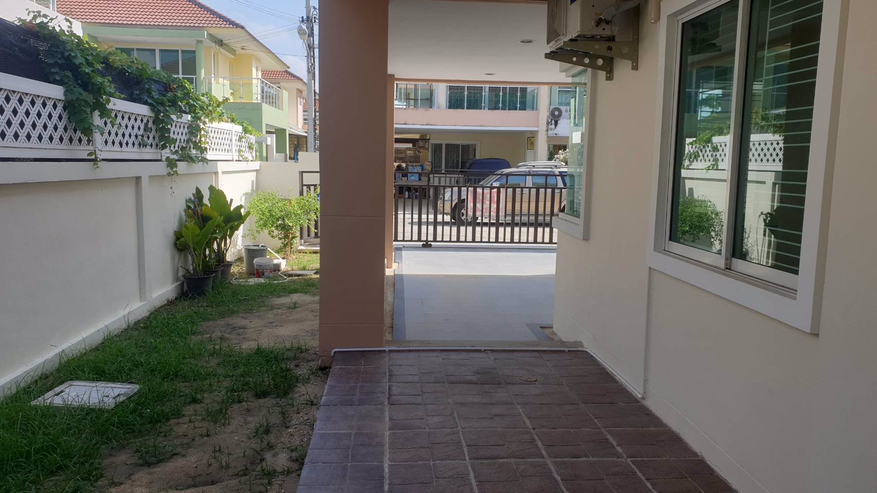 ขายบ้านเดี่ยว-2-ชั้น-หลังมุม-เนื้อที่-80-ตารางวา-หมู่บ้านชวนชมปาร์ค-2-ถนนบางกรวยไทรน้อย-ราคาพิเศษ-