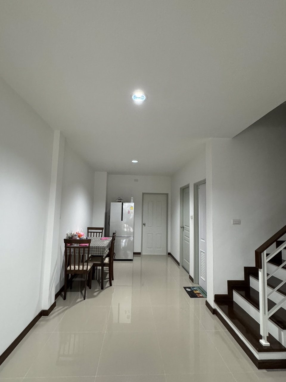 ขาย-ให้เช่า-ทาวน์เฮาส์-2-ชั้น-หมู่บ้าน-ซื่อตรงโคซี่-คลอง-6-ธัญบุรี