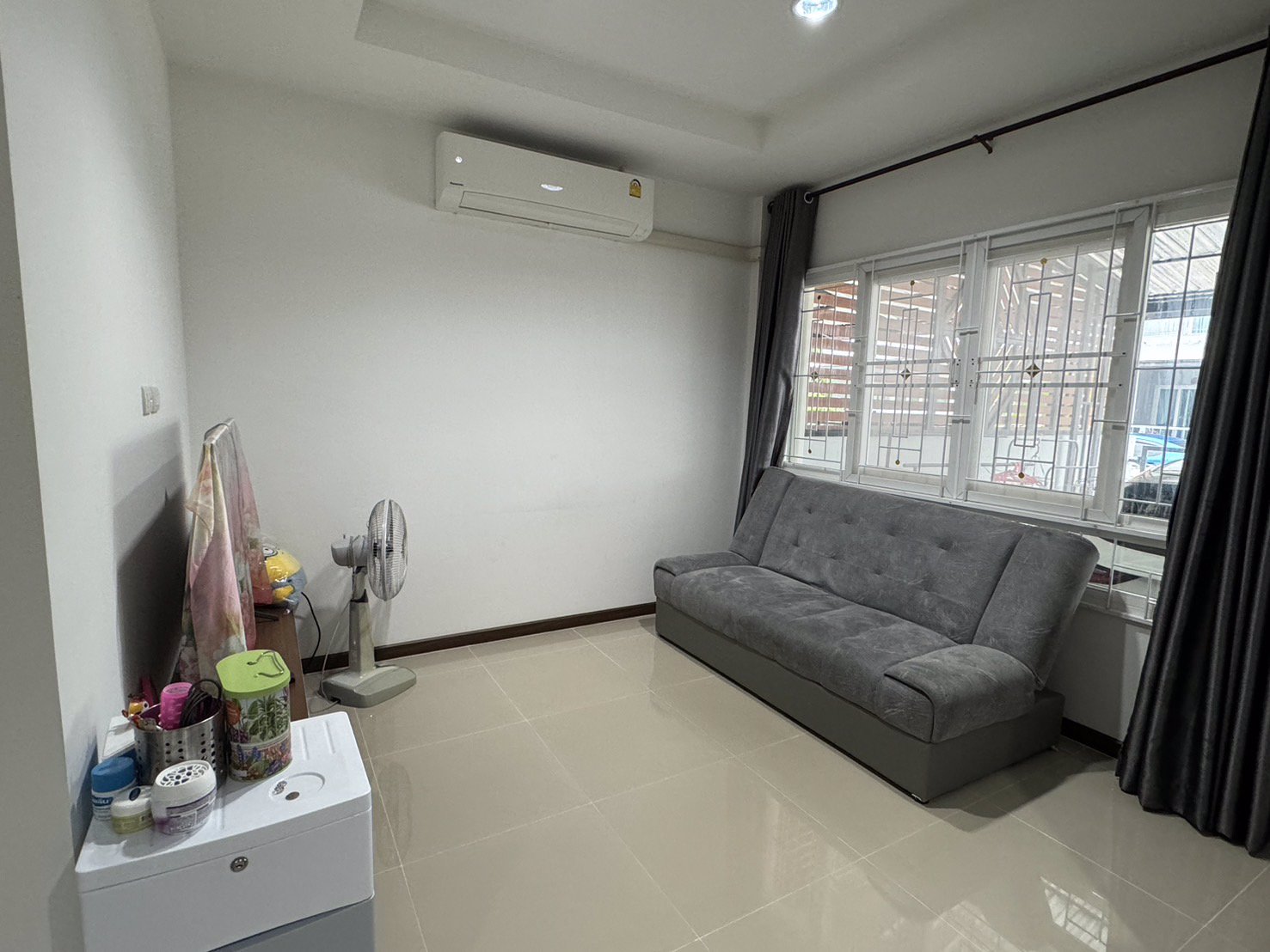 ขาย-ให้เช่า-ทาวน์เฮาส์-2-ชั้น-หมู่บ้าน-ซื่อตรงโคซี่-คลอง-6-ธัญบุรี