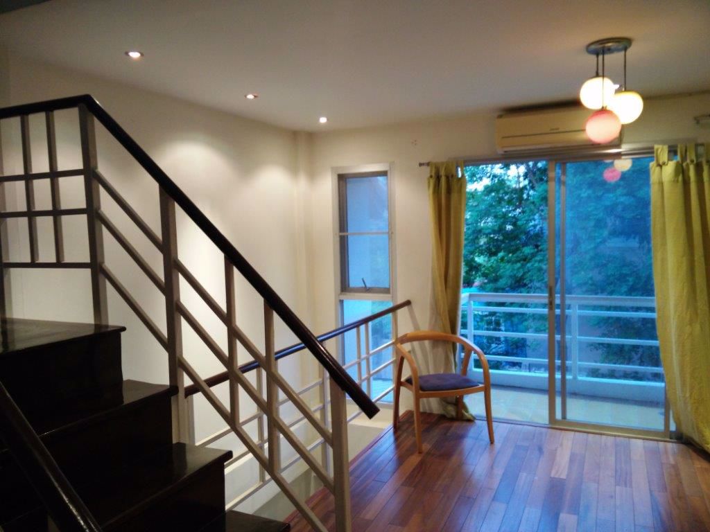 ทาว์เฮาส์-3-ชั้น-พร้อมอยู่-120-ตรม-ให้เช่า