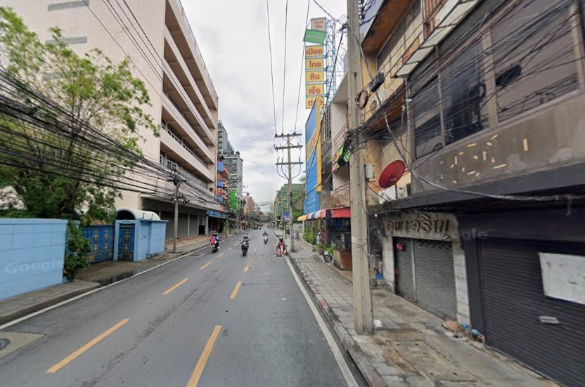 ขายที่ดินพร้อมสิ่งปลูกสร้าง-ใกล้มหาวิทยาลัยหอการค้าไทย