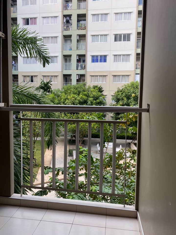 ให้เช่าคอนโดลุมพินีลาดปลาเค้าตึก-a-ชั้น-2-วิวสวน