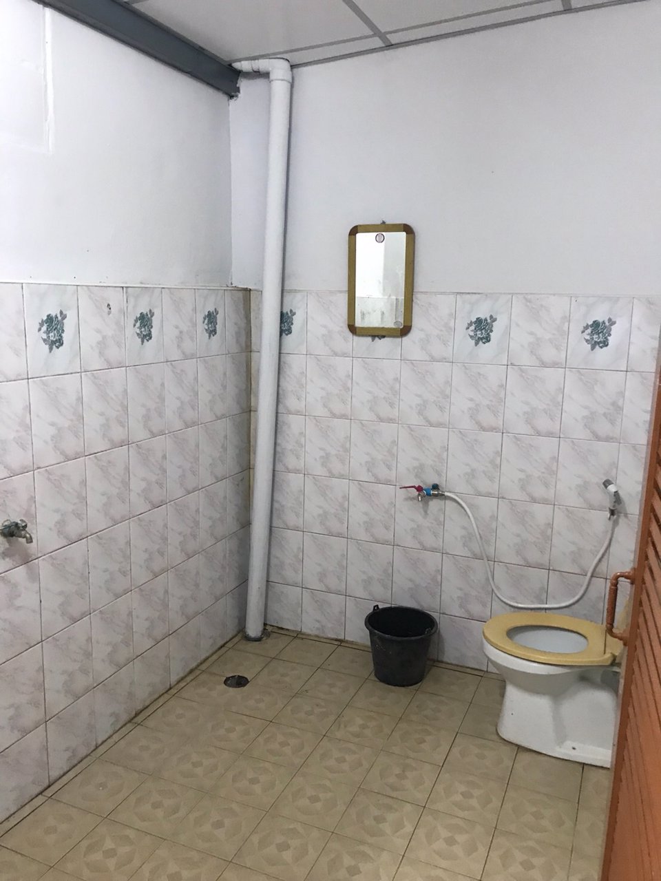 ขายทาวน์เฮาส์-ขายพร้อมผู้เช่า