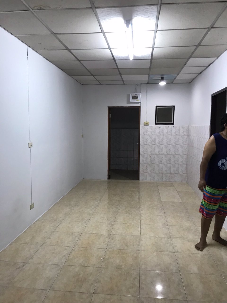 ขายทาวน์เฮาส์-ขายพร้อมผู้เช่า