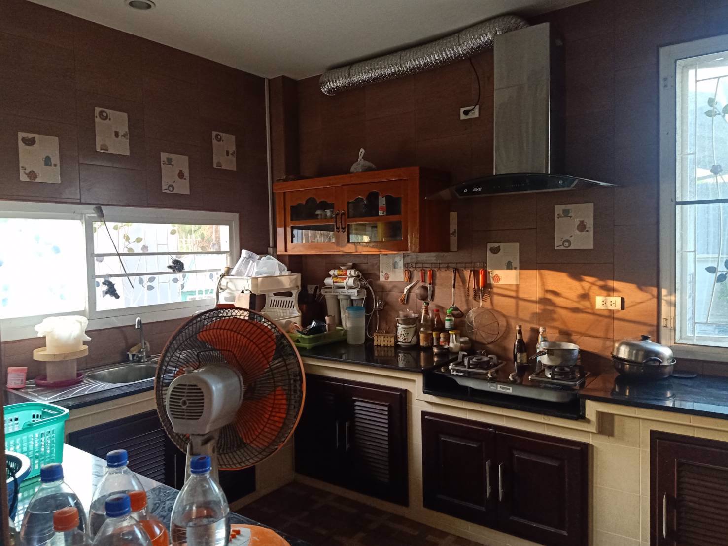 ขายบ้านเดี่ยว-2-ชั้นพร้อมที่ดิน-225-ตรว