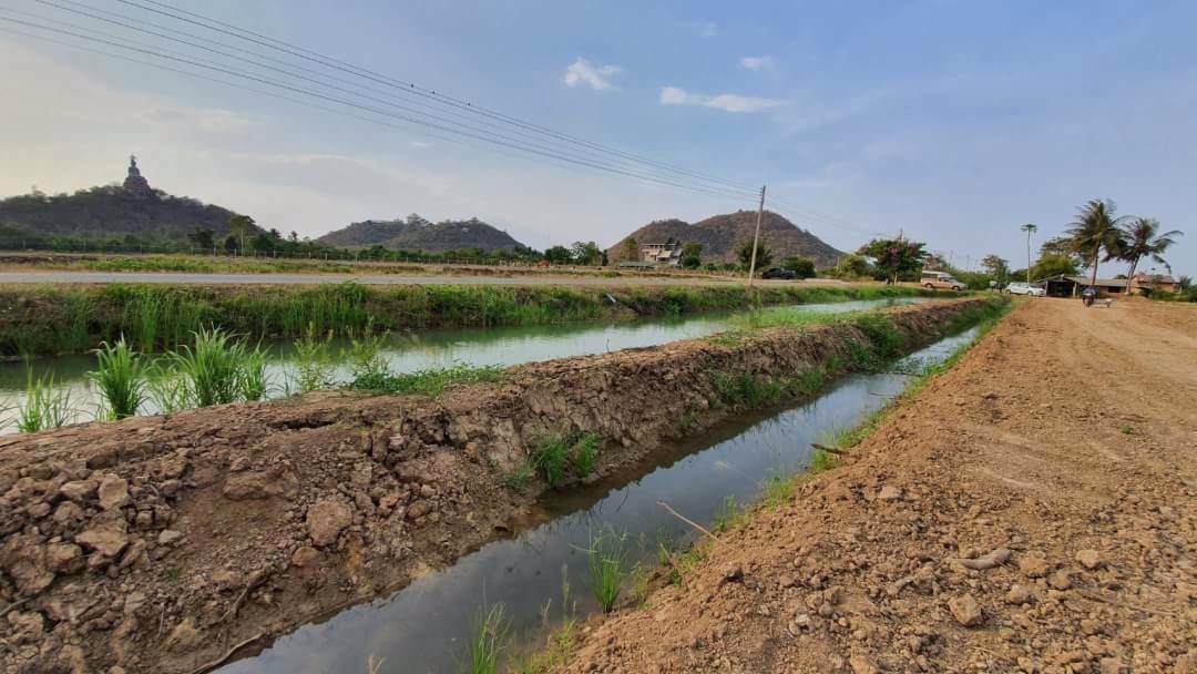 ขายที่ดินติดริมคลองชลประทาน-ถมแล้ว-อเมือง-จราชบุรี