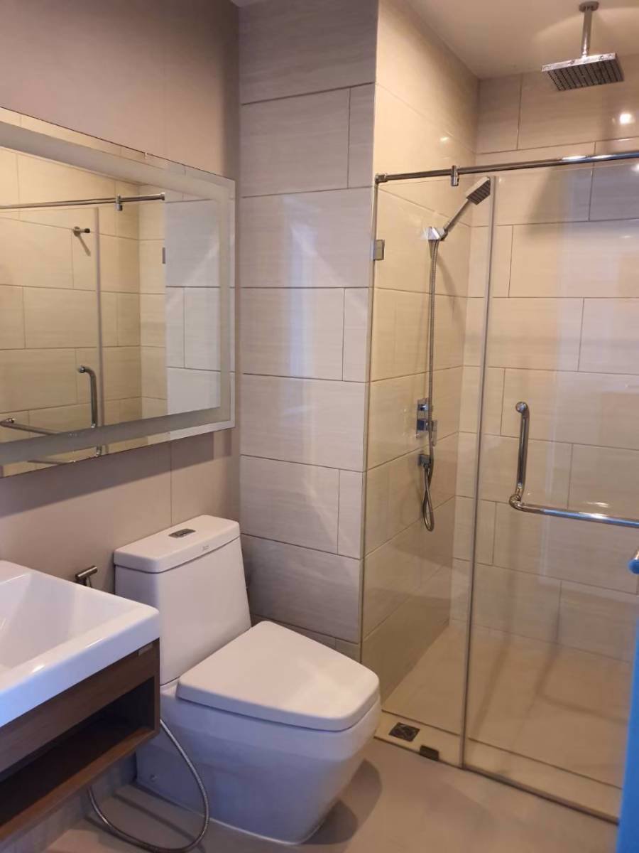 ขายคอนโดแอราส-ด่วนๆ-ขายถูกมาก