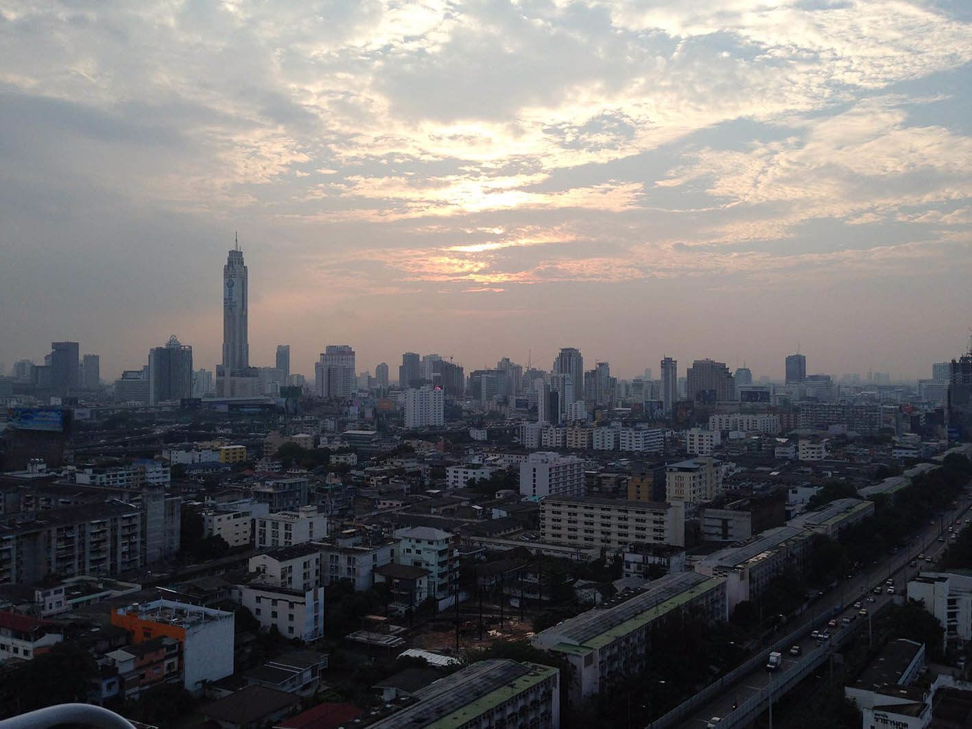 เช่า-คาซ่า-คอนโด-อโศก-ดินแดง-13500-เดือน