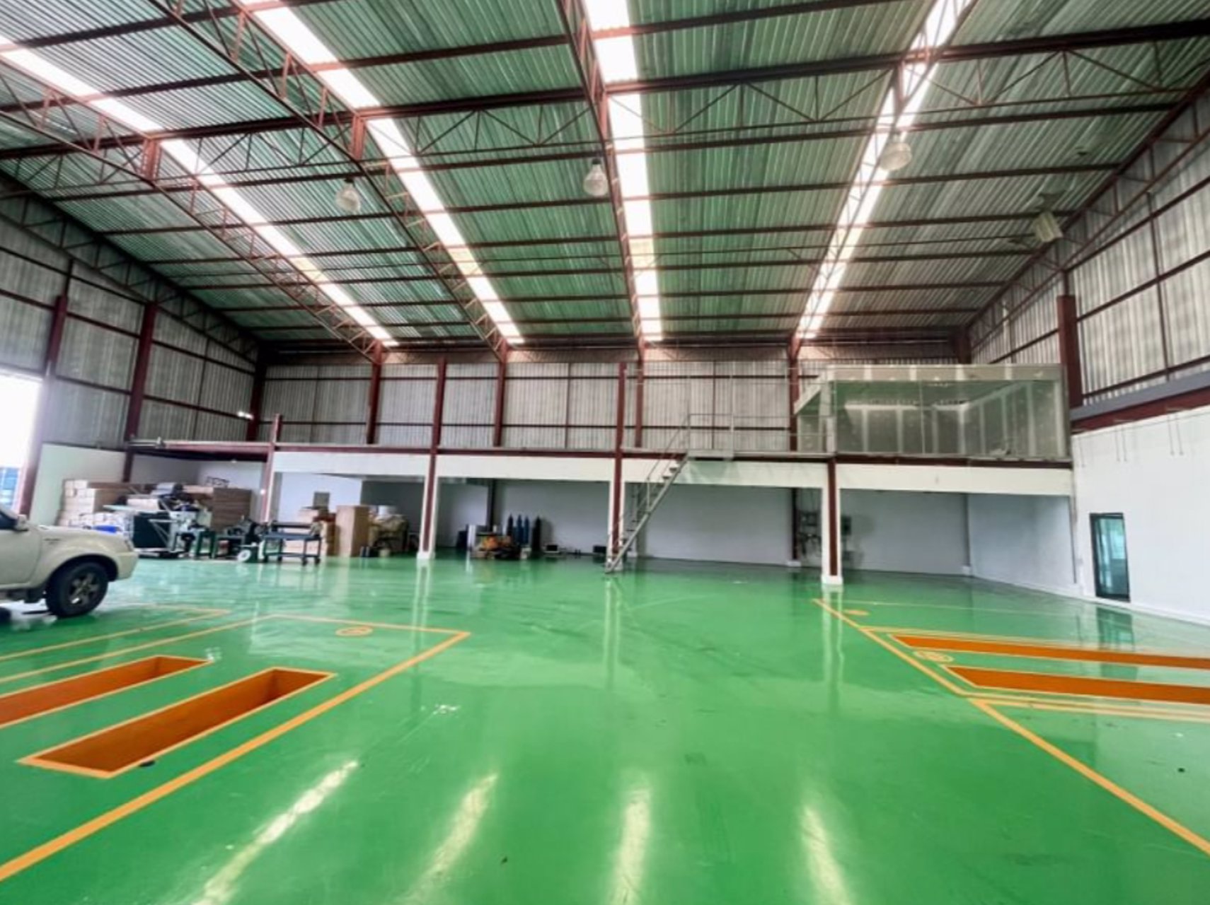 ขายด่วน-โกดัง-พร้อมออฟฟิศ-ขายโกดัง-ติดถนนเลียบคลองสาม-พร้อมออฟฟิศ-สามารถใช้งานต่อได้เลย