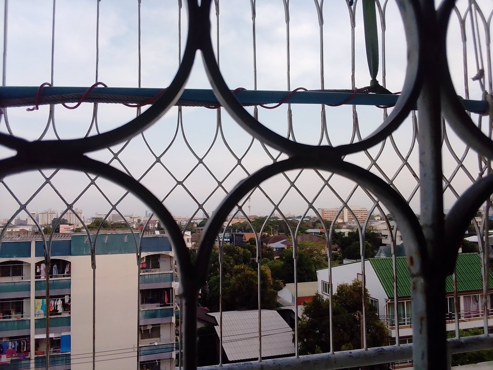 ขายคอนโดอ่อนนุช-ชั้น-6-ไม่ร้อน-แดดไม่ส่อง-วิวดี