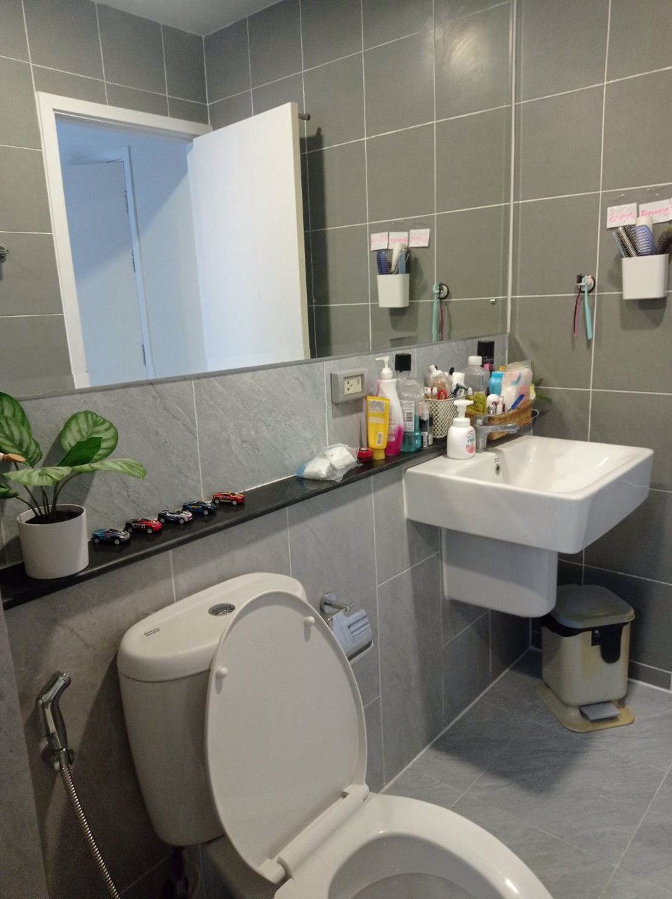 ขายทาวน์โฮม-2-ชั้น-โครงการบริทาเนียเมกะทาวน์บางนา-พร้อมเข้าอยู่-