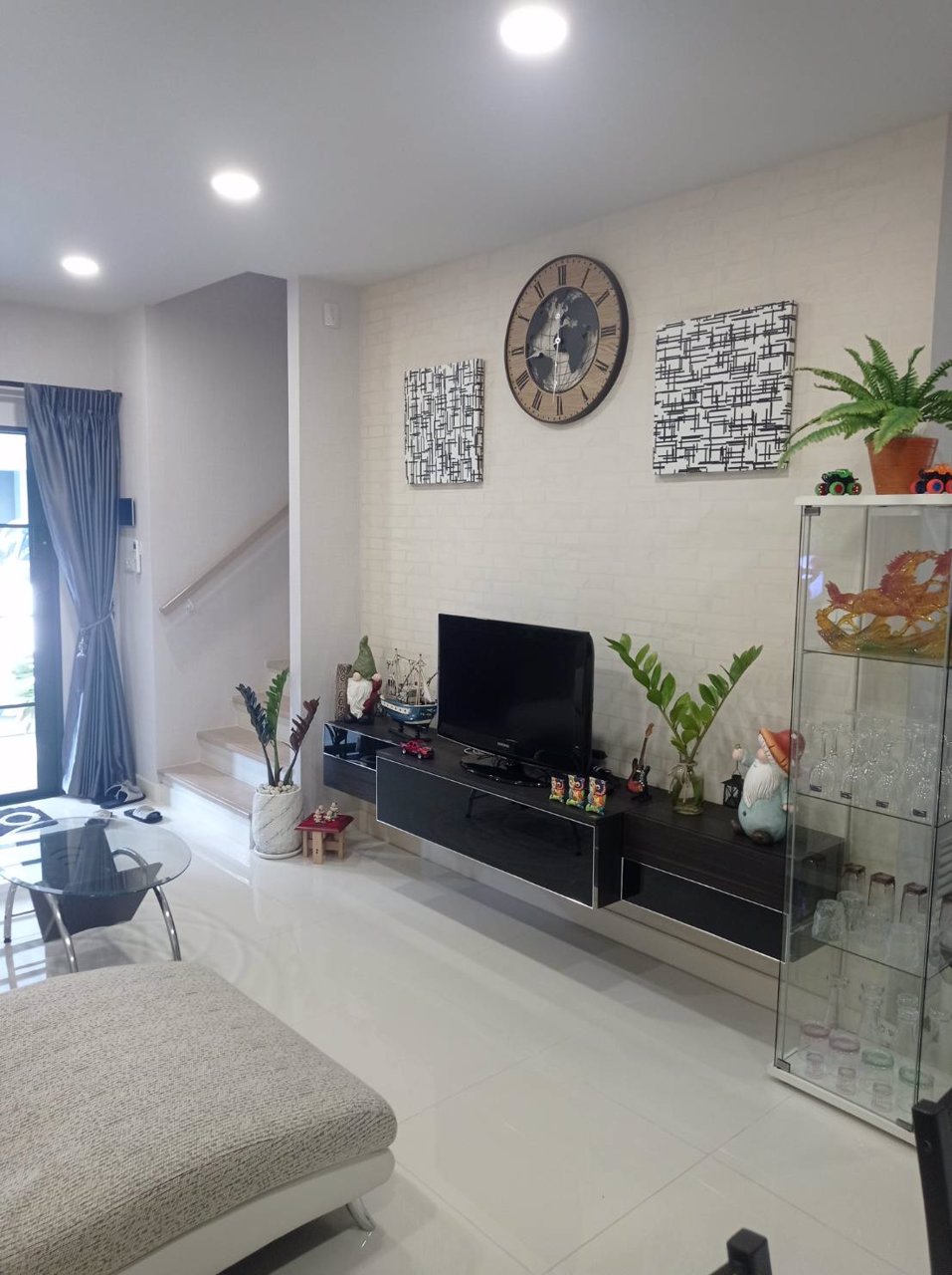 ขายทาวน์โฮม-2-ชั้น-โครงการบริทาเนียเมกะทาวน์บางนา-พร้อมเข้าอยู่-