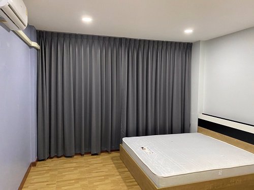 ขายพร้อมผู้เช่าบ้านกลางเมือง-เดอะ-ปารีส-พระราม-9-รามคำแหง-ถนนกรุงเทพกรีฑา-ซอย7-บ้านมุม