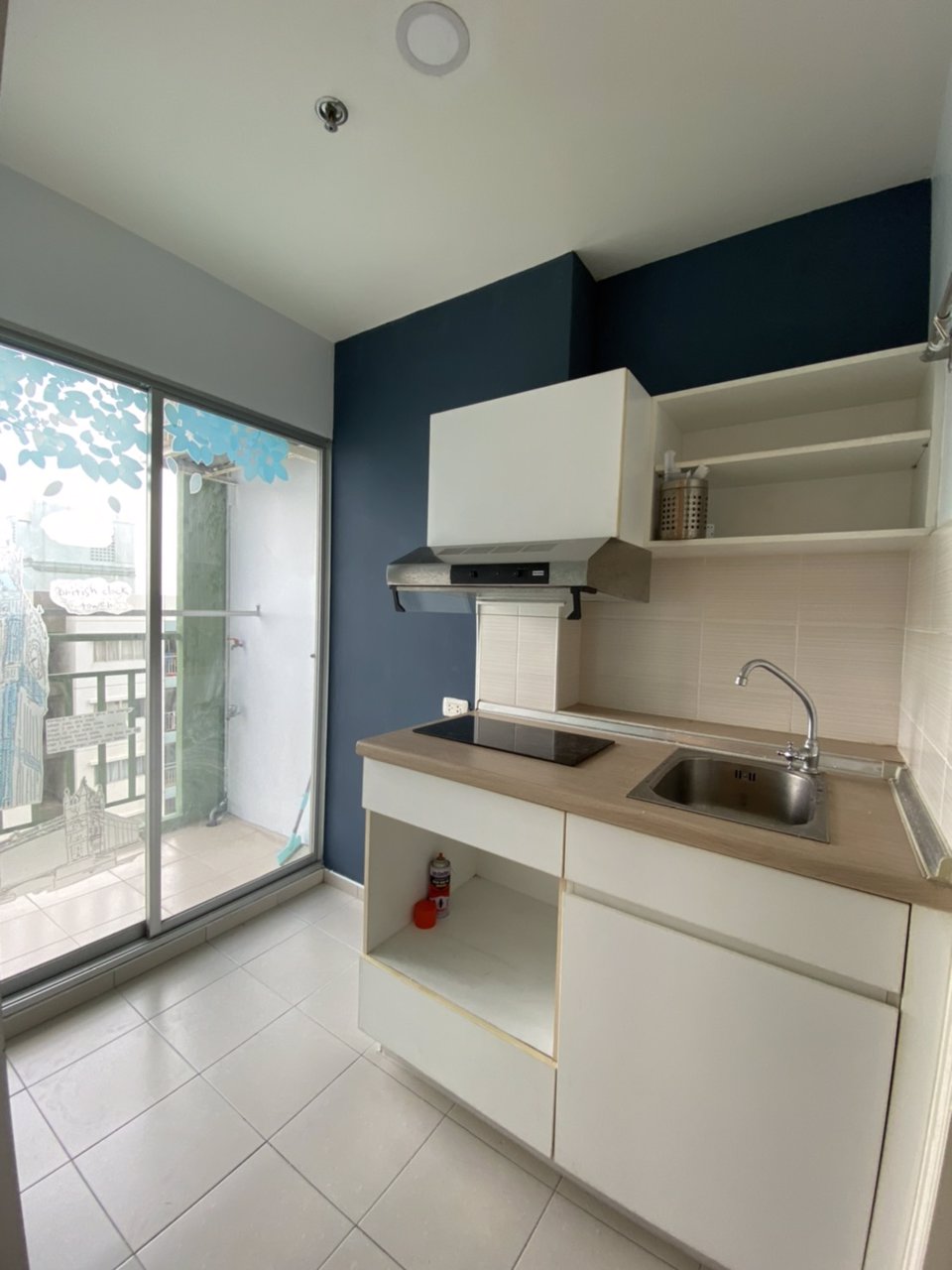 ขายถูก-คอนโดลุมพินีเมกะซิตี้บางนา-ตกแต่งสวย-เฟอร์นิเจอร์บิวท์อินทั้งหมด-พร้อมอยู่