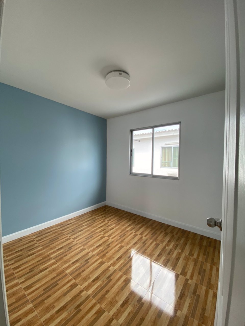 ขายถูกทาวน์เฮ้าส์-2-ชั้น-เดอะคอนเนค-22-รามอินทรา-มีนบุรี-ตกแต่งสวย-พร้อมอยู่