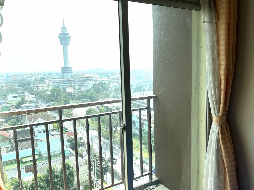 ขายถูกคอนโด-เดอะ-พาร์คแลนด์-ไลท์-สุขุมวิท-ปากน้ำ-วิวหอชมเมือง-แม่น้ำ-บรรยกาศดี-พร้อมอยู่