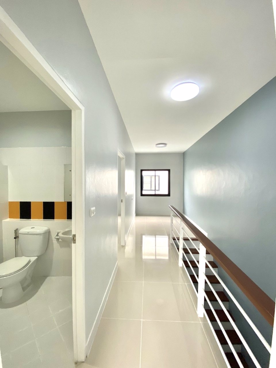 ขายทาวน์เฮ้าส์-2-ชั้น-หมู่บ้าน-ดิเอ็นเทอร์-คลิก-ซอยกาญจนาภิเษก-39-ตกแต่งใหม่ๆ-พร้อมอยู่