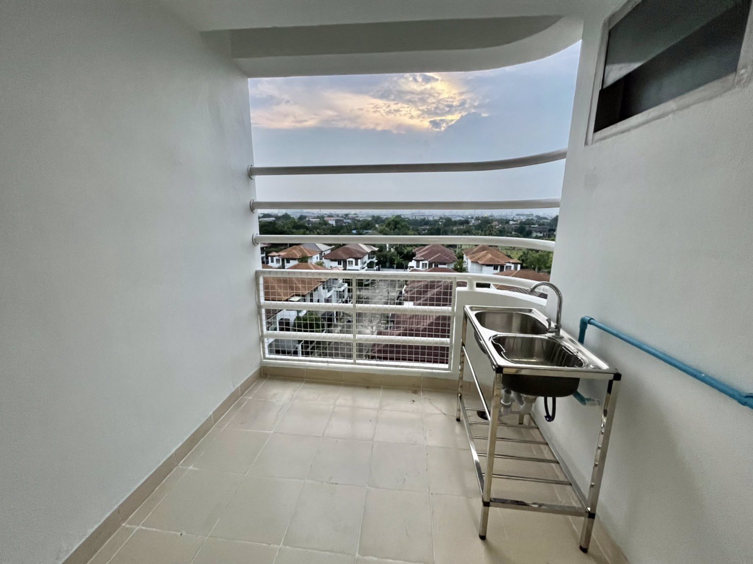 ขายถูก-คอนโดคูณสุขวิลล์-นวมินทร์-157-ตกแต่งใหม่ๆ-พร้อมอยู่-ห้องสตูดิโอ-พร้อมฟอร์ชุดใหม่ๆ