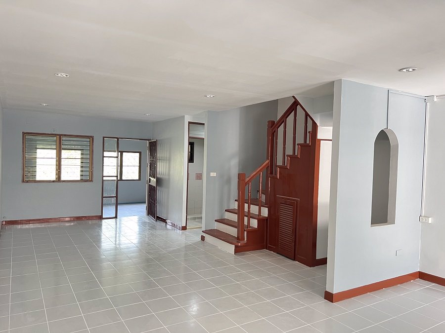 ขายถูก-ทาวน์เฮาส์-2ชั้น-มอิงลดา-ตำหรุ-ติดถนนเมน-ตกแต่งสวย-พร้อมเข้าอยู่