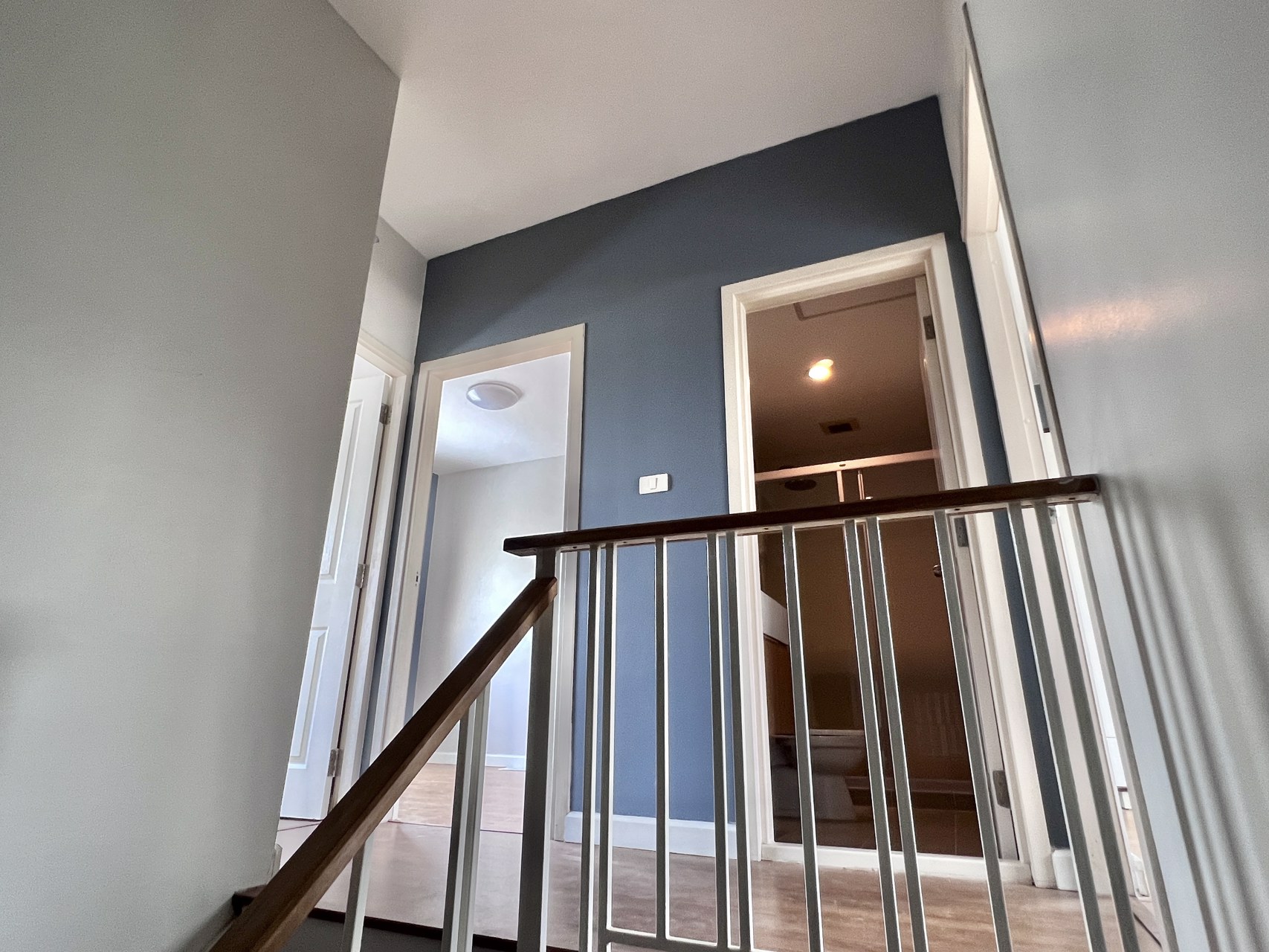 ขายด่วน-เดอะคัลเลอร์พรีเมียม-บางนา-กม10-ซอยมหาชัย-ต่อเติมหน้าบ้านหลัง-ตกแต่งใหม่ๆ-พร้อมอยู่