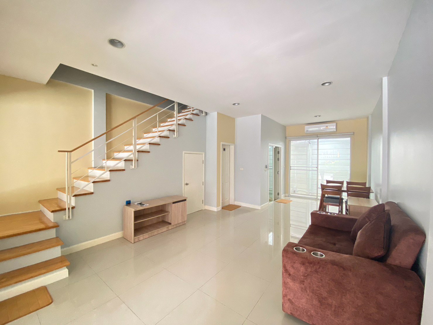 ขาย-บ้านกลางเมืองลาดพร้าว-101-แยก-38-ตกแต่งใหม่ๆ-อยู่ต้นโครงการ-บ้านหน้าสวน